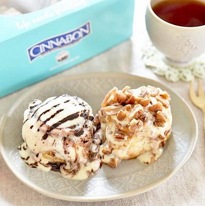 Cinnabon